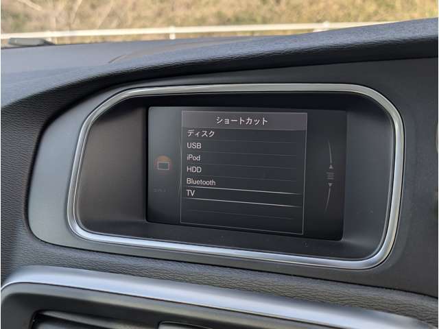 ボルボ Ｖ４０ Ｔ３　クラシックエディション R1年 (東北) 99