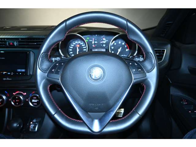 アルファロメオ ジュリエッタ ヴェローチェ　１７５０　ＴＢＩ R3年 (関東) 99