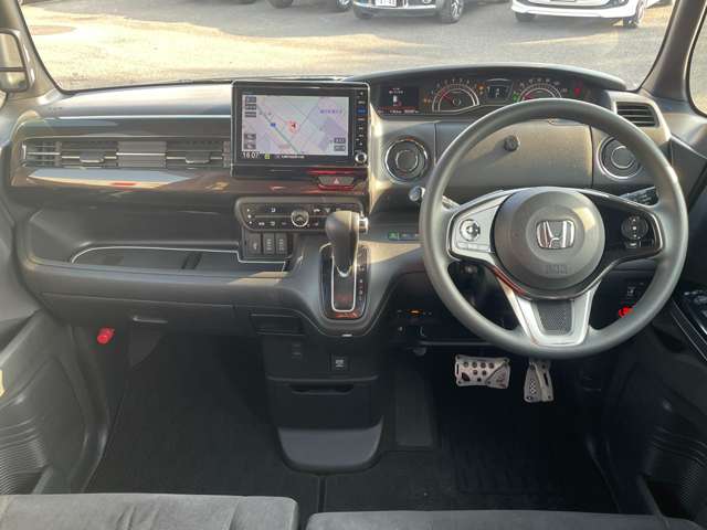 ホンダ Ｎ　ＢＯＸ カスタム ６６０ Ｇ Ｌ ４ＷＤ H30年 (北海道) 99