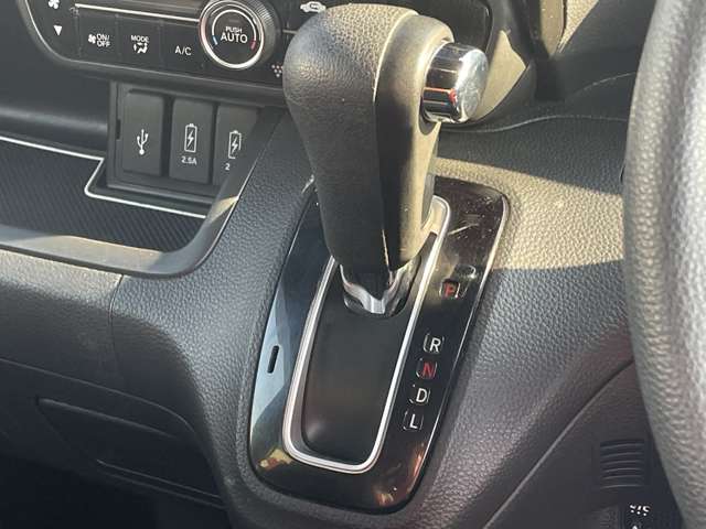 ホンダ Ｎ　ＢＯＸ カスタム ６６０ Ｇ Ｌ ４ＷＤ H30年 (北海道) 99