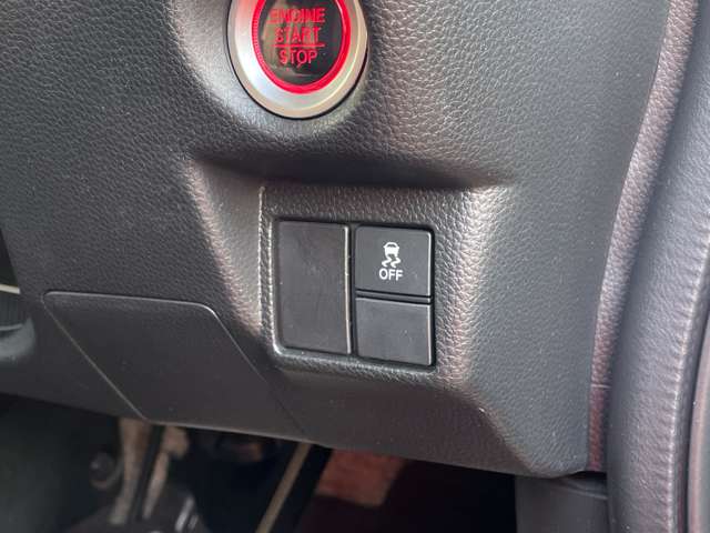 ホンダ Ｎ　ＢＯＸ カスタム ６６０ Ｇ Ｌ ４ＷＤ H30年 (北海道) 99