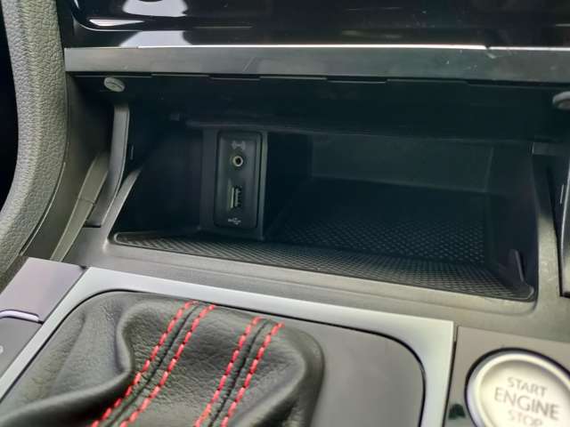 フォルクスワーゲン ゴルフ ＧＴＩ　パフォーマンス H29年 (東北) 99
