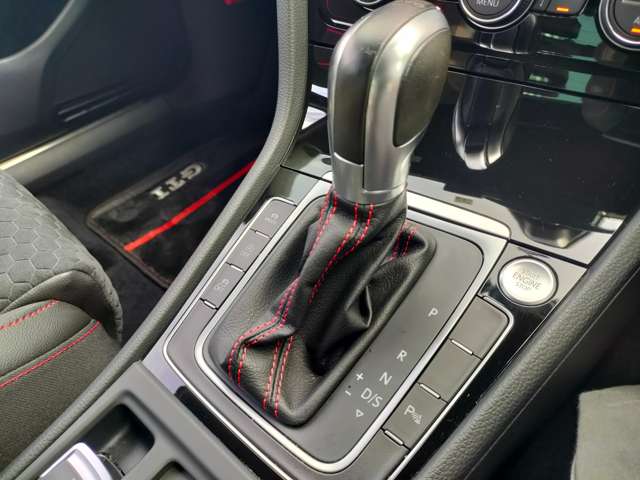 フォルクスワーゲン ゴルフ ＧＴＩ　パフォーマンス H29年 (東北) 99