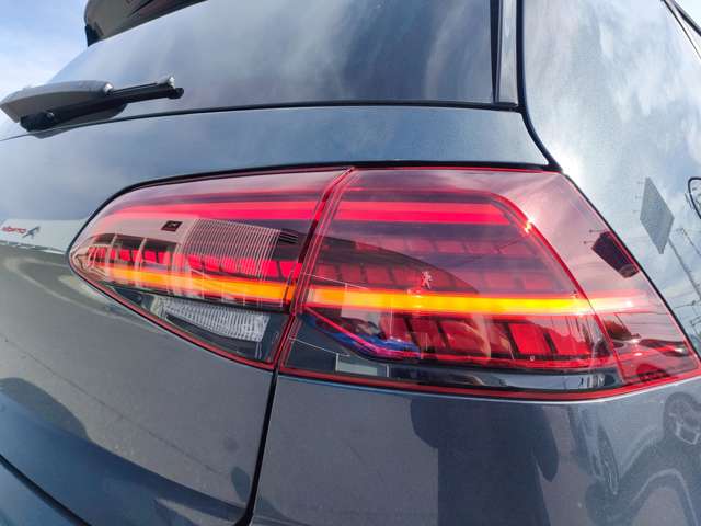 フォルクスワーゲン ゴルフ ＧＴＩ　パフォーマンス H29年 (東北) 99