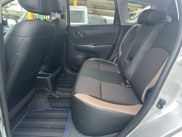 日産 ノート １．２ Ｅ－ＰＯＷＥＲ メダリスト R2年 (東海) 99