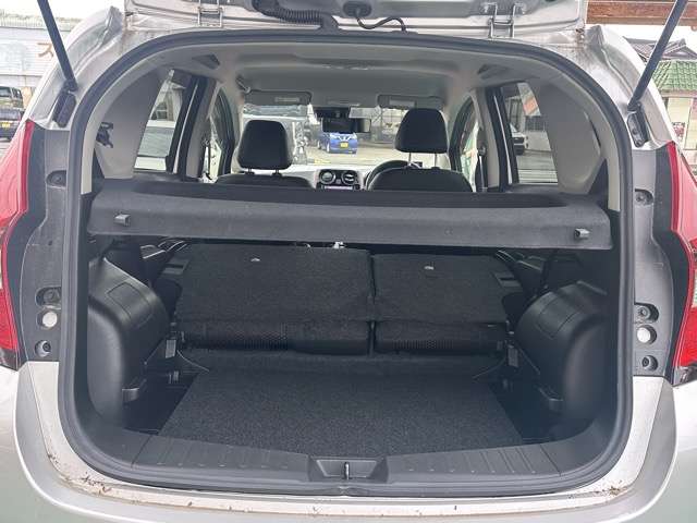 日産 ノート １．２ Ｅ－ＰＯＷＥＲ メダリスト R2年 (東海) 99