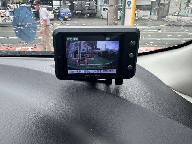 日産 ノート １．２ Ｅ－ＰＯＷＥＲ メダリスト R2年 (東海) 99