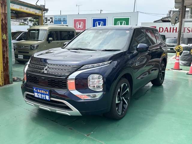 三菱 アウトランダーＰＨＥＶ ＰＨＥＶ ２．４ Ｐ ４ＷＤ R5年 (東海) 99