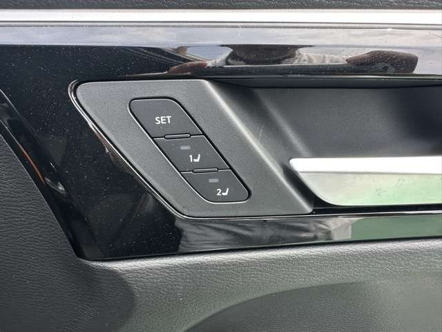 三菱 アウトランダーＰＨＥＶ ＰＨＥＶ ２．４ Ｐ ４ＷＤ R5年 (東海) 99