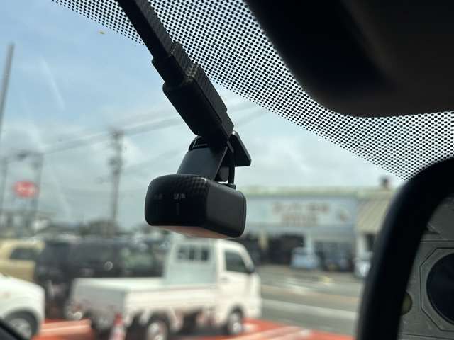 三菱 アウトランダーＰＨＥＶ ＰＨＥＶ ２．４ Ｐ ４ＷＤ R5年 (東海) 99