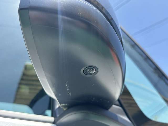 ホンダ Ｎ　ＢＯＸ カスタム ６６０ ターボ コーディネートスタイル ２トーン ４ＷＤ R7年 (東海) 99