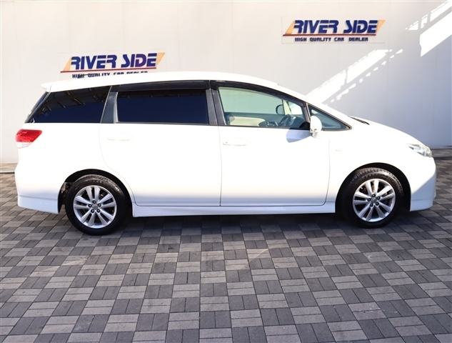 トヨタ ウィッシュ １．８Ｓ H23年 (関東) 99