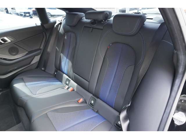 ＢＭＷ ２シリーズ ２１８Ｄ Ｍスポーツ ディーゼルターボ R4年 (近畿) 99