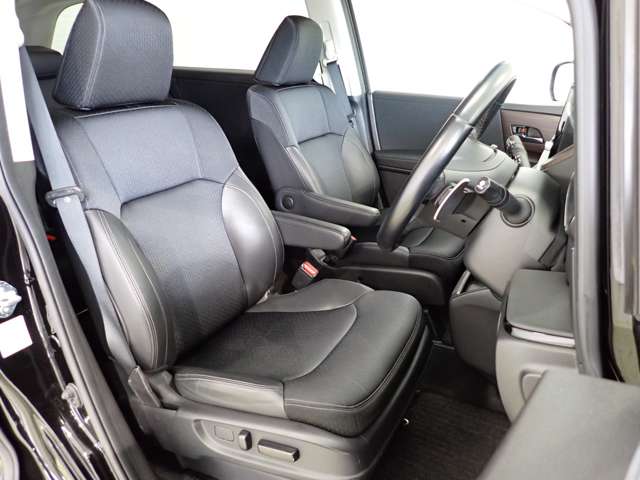 ホンダ オデッセイ ２．４ アブソルート R3年 (関東) 99