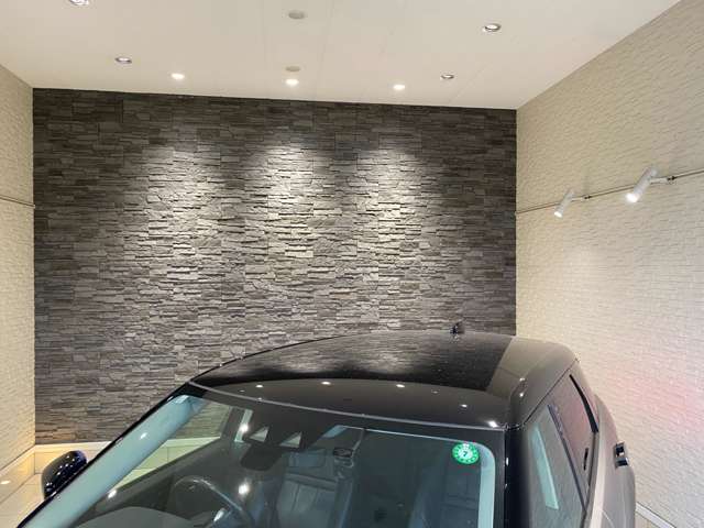 ランドローバー レンジローバーイヴォーク Ｓ ２．０Ｌ Ｐ２００ ４ＷＤ R1年 (九州・沖縄) 99