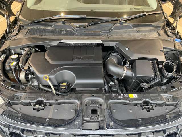 ランドローバー レンジローバーイヴォーク Ｓ ２．０Ｌ Ｐ２００ ４ＷＤ R1年 (九州・沖縄) 99