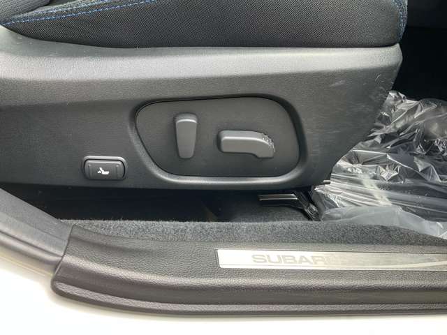 スバル レヴォーグ １．６ ＧＴ－Ｓ アイサイト ４ＷＤ H30年 (東北) 99