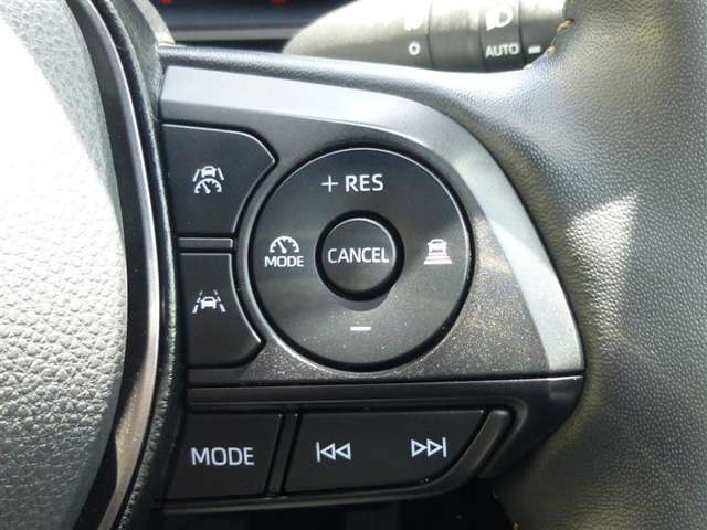 トヨタ カローラ　ツーリング　ハイブリッド １．８ ハイブリッド ＷＸＢ R6年 (東北) 99