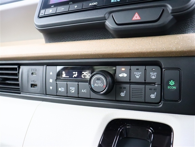 ホンダ Ｎ　ＢＯＸ ６６０ ファッションスタイル R5年 (関東) 99