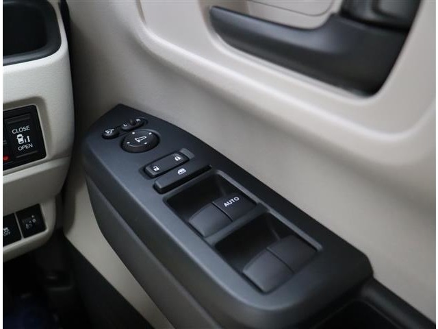 ホンダ Ｎ　ＢＯＸ ６６０ ファッションスタイル R5年 (関東) 99