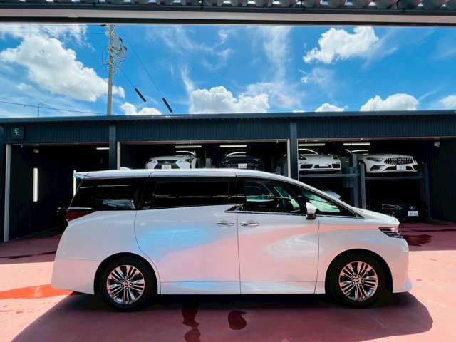 トヨタ アルファード　ハイブリッド ハイブリッド ２．５ Ｚ Ｅ－ＦＯＵＲ ４ＷＤ R6年 (東海) 99