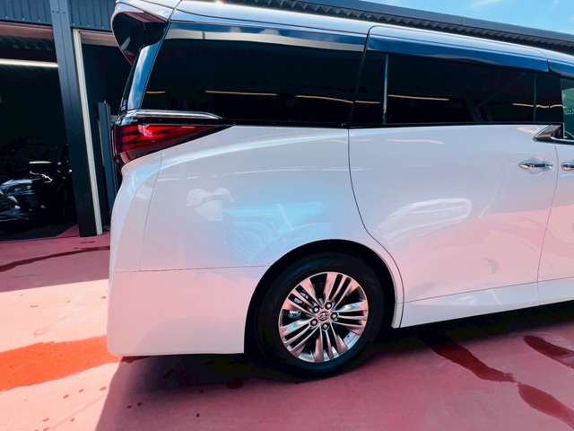 トヨタ アルファード　ハイブリッド ハイブリッド ２．５ Ｚ Ｅ－ＦＯＵＲ ４ＷＤ R6年 (東海) 99