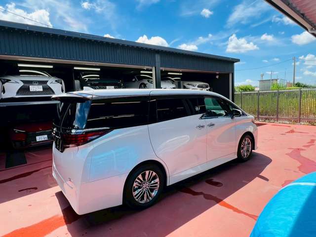 トヨタ アルファード　ハイブリッド ハイブリッド ２．５ Ｚ Ｅ－ＦＯＵＲ ４ＷＤ R6年 (東海) 99