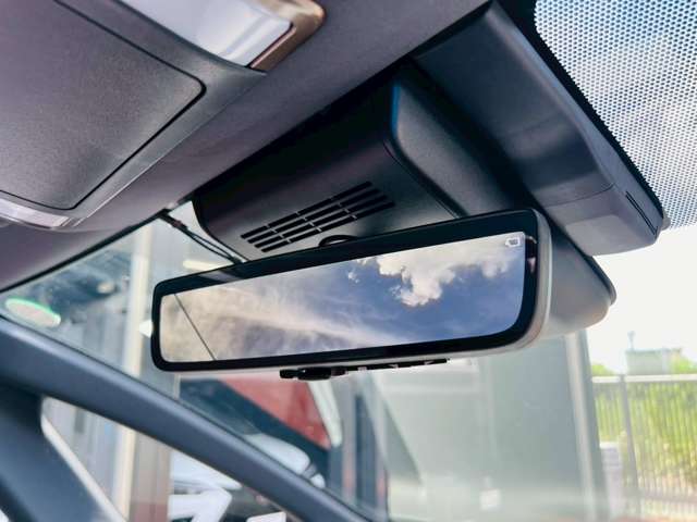 トヨタ アルファード　ハイブリッド ハイブリッド ２．５ Ｚ Ｅ－ＦＯＵＲ ４ＷＤ R6年 (東海) 99