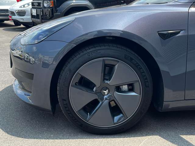 テスラ モデル３ スタンダードレンジプラス R3年 (東海) 99