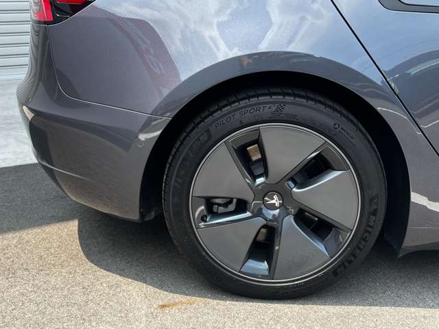 テスラ モデル３ スタンダードレンジプラス R3年 (東海) 99