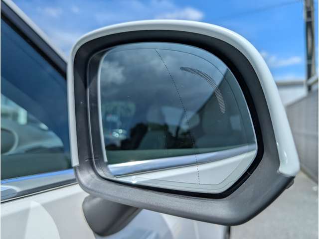 ボルボ ＸＣ４０ Ｂ４ ＡＷＤ インスクリプション ４ＷＤ R3年 (東北) 99