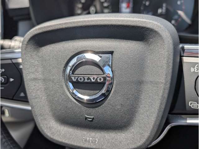 ボルボ ＸＣ４０ Ｂ４ ＡＷＤ インスクリプション ４ＷＤ R3年 (東北) 99