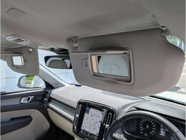 ボルボ ＸＣ４０ Ｂ４ ＡＷＤ インスクリプション ４ＷＤ R3年 (東北) 99