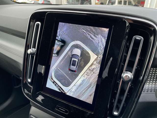 ボルボ ＸＣ４０ ウルトラ Ｂ４ ＡＷＤ ダーク エディション ４ＷＤ R6年 (東北) 99