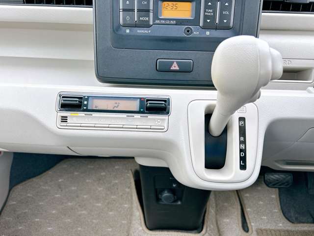 スズキ ワゴンＲ ６６０ ハイブリッド ＦＸ H29年 (九州・沖縄) 99