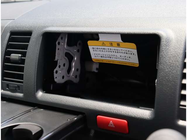 トヨタ ハイエースバン ２．０ ＤＸ ロング ＧＬパッケージ R7年 (関東) 99