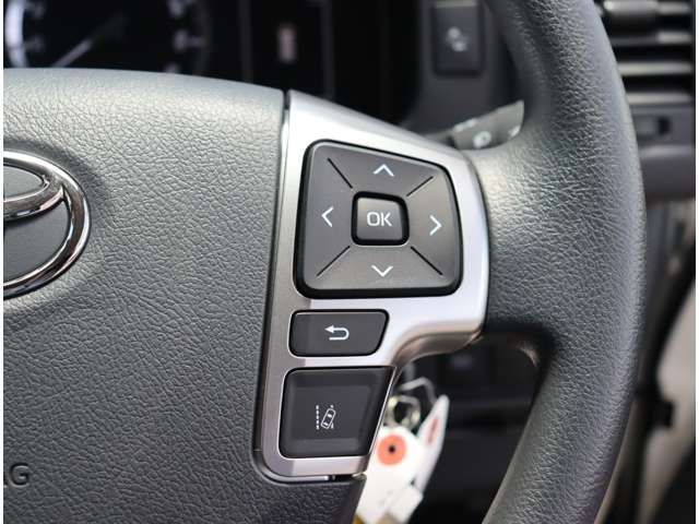 トヨタ ハイエースバン ２．０ ＤＸ ロング ＧＬパッケージ R7年 (関東) 99