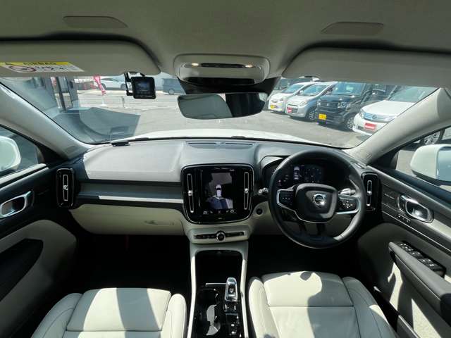 ボルボ ＸＣ４０ Ｂ４ ＡＷＤ インスクリプション ４ＷＤ R4年 (東海) 99