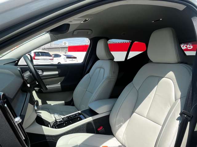 ボルボ ＸＣ４０ Ｂ４ ＡＷＤ インスクリプション ４ＷＤ R4年 (東海) 99