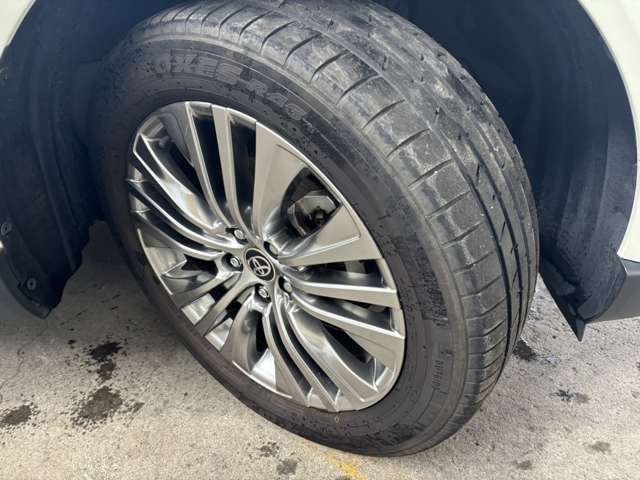 トヨタ ハリアー　ハイブリッド ２．５ ハイブリッド Ｅ－ＦＯＵＲ Ｚ ４ＷＤ R3年 (北海道) 99