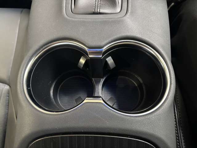 トヨタ ハリアー　ハイブリッド ２．５ ハイブリッド Ｅ－ＦＯＵＲ Ｚ ４ＷＤ R3年 (北海道) 99