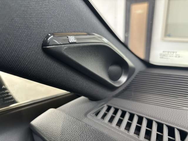 トヨタ ハリアー　ハイブリッド ２．５ ハイブリッド Ｅ－ＦＯＵＲ Ｚ ４ＷＤ R3年 (北海道) 99