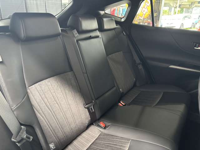 トヨタ ハリアー　ハイブリッド ２．５ ハイブリッド Ｅ－ＦＯＵＲ Ｚ ４ＷＤ R3年 (北海道) 99