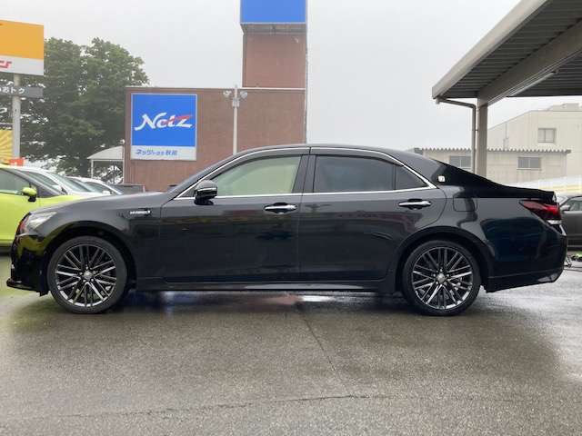 トヨタ クラウン　ハイブリッド ハイブリッド ２．５ Ｓ ＦＯＵＲ ブラックスタイル ４ＷＤ H27年 (東北) 99