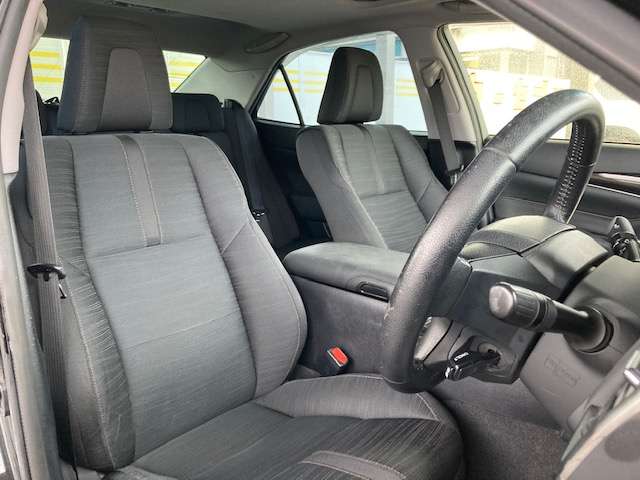 トヨタ クラウン　ハイブリッド ハイブリッド ２．５ Ｓ ＦＯＵＲ ブラックスタイル ４ＷＤ H27年 (東北) 99