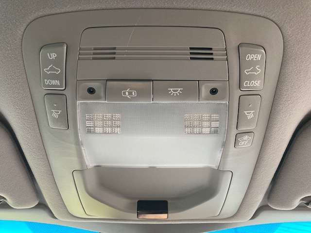 トヨタ クラウン　ハイブリッド ハイブリッド ２．５ Ｓ ＦＯＵＲ ブラックスタイル ４ＷＤ H27年 (東北) 99