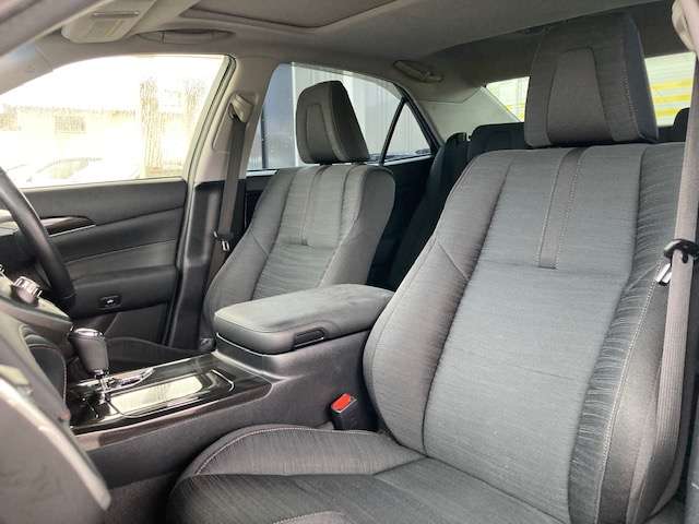 トヨタ クラウン　ハイブリッド ハイブリッド ２．５ Ｓ ＦＯＵＲ ブラックスタイル ４ＷＤ H27年 (東北) 99