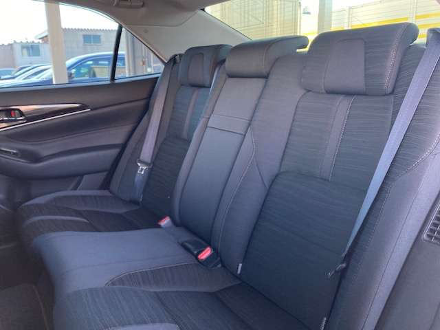 トヨタ クラウン　ハイブリッド ハイブリッド ２．５ Ｓ ＦＯＵＲ ブラックスタイル ４ＷＤ H27年 (東北) 99