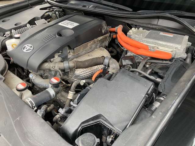 トヨタ クラウン　ハイブリッド ハイブリッド ２．５ Ｓ ＦＯＵＲ ブラックスタイル ４ＷＤ H27年 (東北) 99