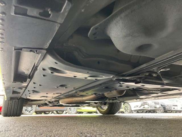 トヨタ クラウン　ハイブリッド ハイブリッド ２．５ Ｓ ＦＯＵＲ ブラックスタイル ４ＷＤ H27年 (東北) 99